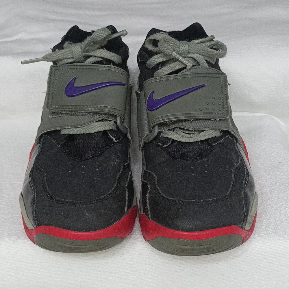 Nike Air Diamond Turf  II Size 6.5Y Black Gamma